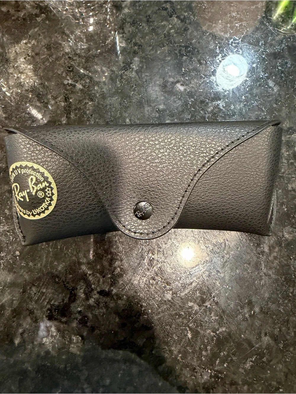 Ray-Ban sleek ray